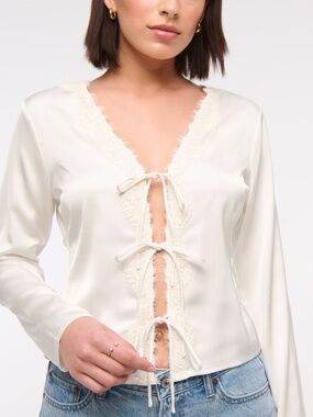 Abercrombie Tie Front Peplum Top - M